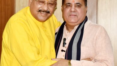 महाराज ने दूसरी बार प्रदेश भाजपा अध्यक्ष बनने पर दी शुभकामनाएं महाराज ने दूसरी बार प्रदेश भाजपा अध्यक्ष बनने पर दी शुभकामनाएं