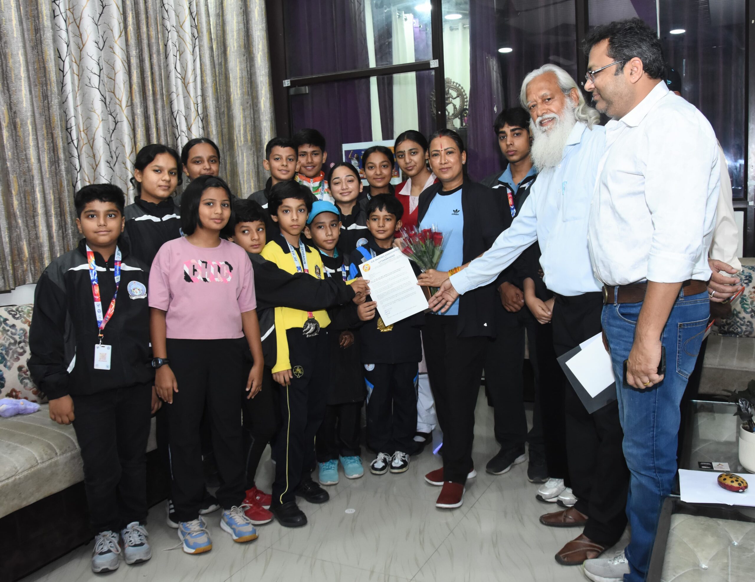 राष्ट्रीय आइस स्केटिंग प्रतियोगिता में उत्तराखंड को 9 पदक, विजेताओं का हुआ सम्मान