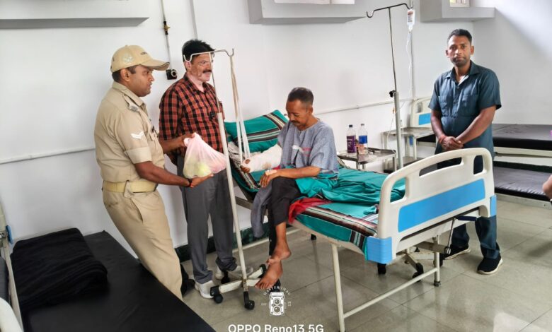 दून अस्पताल से लाइलाज रेफर हुए व्यथित राजू का बर्न स्पेशलिस्ट हेल्पिंग हैंड्स यहां ऑपरेशन हुआ संपन्न दून अस्पताल से लाइलाज रेफर हुए व्यथित राजू का बर्न स्पेशलिस्ट हेल्पिंग हैंड्स यहां ऑपरेशन हुआ संपन्न