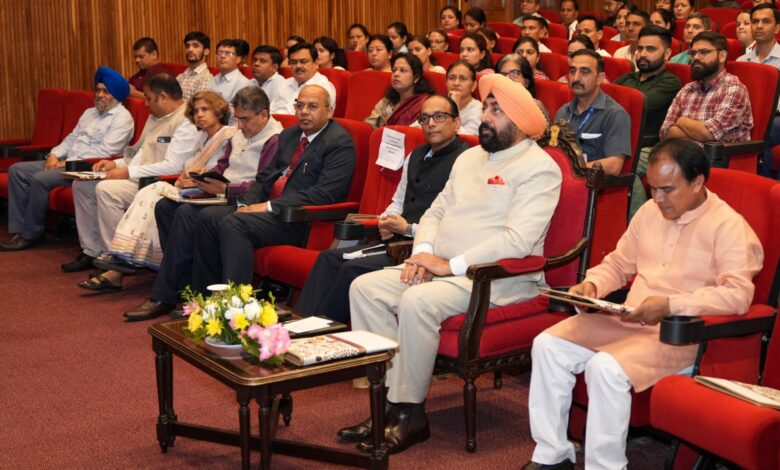 स्वस्थ शरीर के जरूरी है पारंपरिक आहार, योग और प्राणायाम: राज्यपाल स्वस्थ शरीर के जरूरी है पारंपरिक आहार, योग और प्राणायाम: राज्यपाल