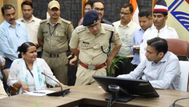 शिक्षा, स्वास्थ्य, कानून और जनहित में त्वरित निर्णयों का मंच बना ‘जनता दर्शन’ शिक्षा, स्वास्थ्य, कानून और जनहित में त्वरित निर्णयों का मंच बना ‘जनता दर्शन’