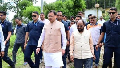 आपदा प्रभावितों के बीच पहुँचे मुख्यमंत्री, थराली में राहत एवं बचाव कार्यों का किया स्थलीय निरीक्षण आपदा प्रभावितों के बीच पहुँचे मुख्यमंत्री, थराली में राहत एवं बचाव कार्यों का किया स्थलीय निरीक्षण