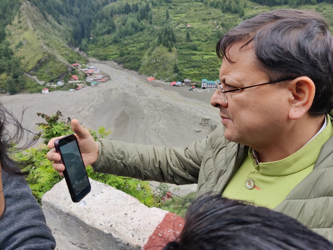 मुख्यमंत्री पुष्कर सिंह धामी ने धराली में आपदा प्रभावित क्षेत्र का किया दौरा