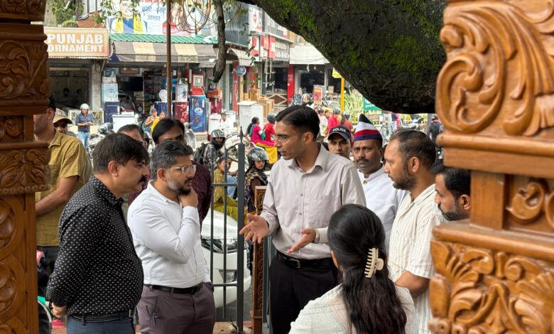 मुख्यमंत्री की प्रेरणा से दून के मुख्य चौराहे अब चौराहे कम, भव्य सुरक्षित शो-केस दिखते हैं ज्यादा