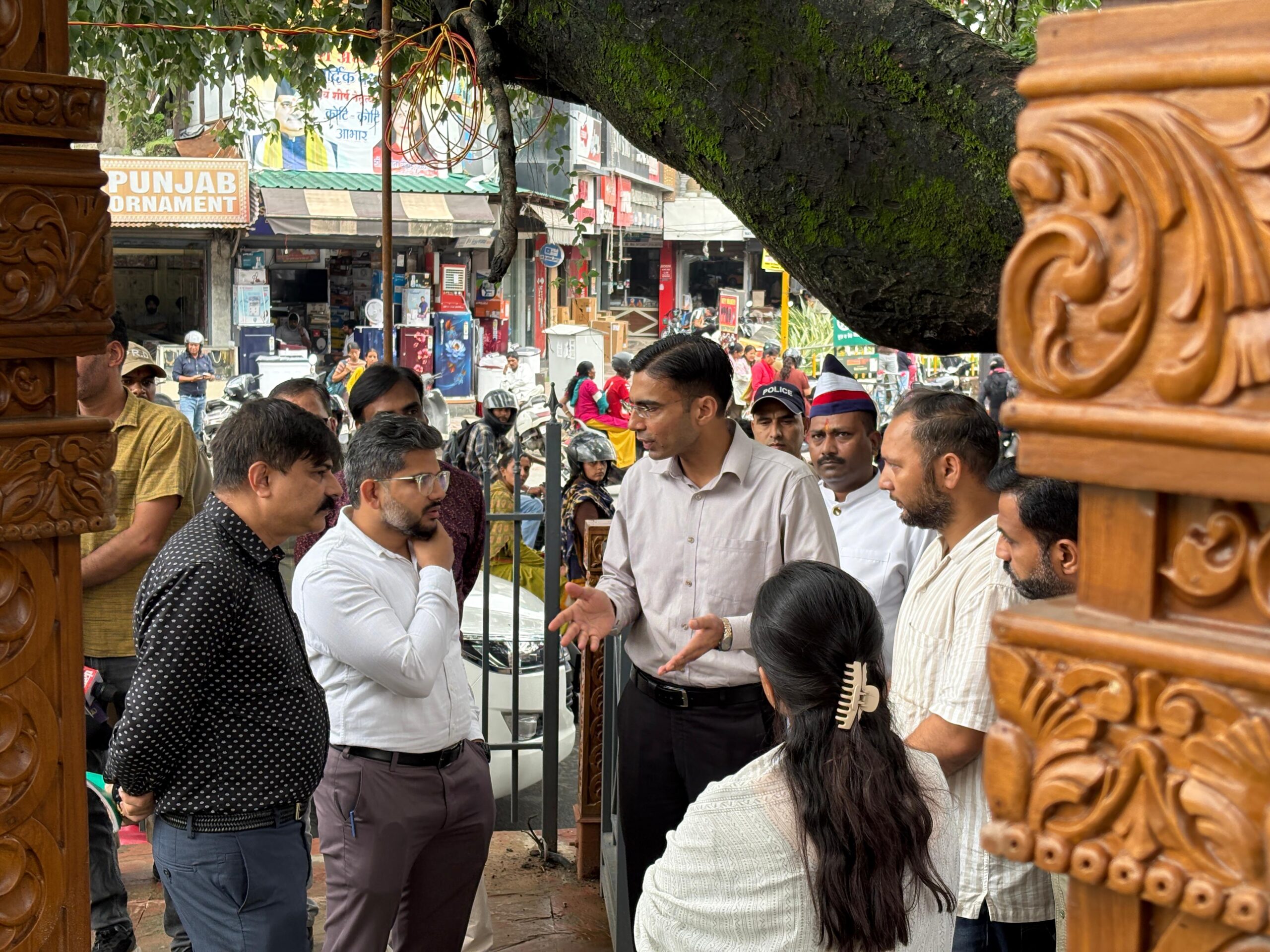 मुख्यमंत्री की प्रेरणा से दून के मुख्य चौराहे अब चौराहे कम, भव्य सुरक्षित शो-केस दिखते हैं ज्यादा