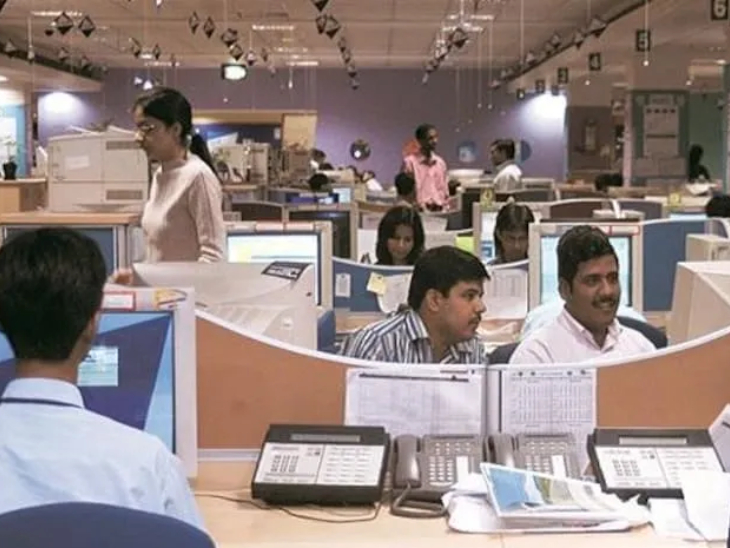 2028 तक मिलेगा 8वें वेतन आयोग का पूरा लाभ, 2026 से बढ़ेगी बेसिक सैलरी, कर्मचारियों को मिलेगा बकाया