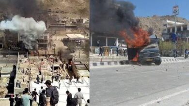 लद्दाख में उग्र हुआ राज्य आंदोलन, BJP दफ्तर फूंक, सोनम वांगचुक ने अनशन समाप्त किया लद्दाख में उग्र हुआ राज्य आंदोलन, BJP दफ्तर फूंक, सोनम वांगचुक ने अनशन समाप्त किया