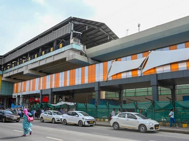 नोएडा में बनेगा कनेक्टिविटी का नया मॉडल, सेक्टर-51 और 52 मेट्रो स्टेशनों को जोड़ेगा स्काईवॉक