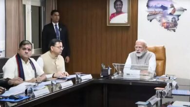 पीएम मोदी देहरादून पहुँचे, उत्तराखंड के आपदा प्रभावित इलाकों का करेंगे हवाई सर्वेक्षण पीएम मोदी देहरादून पहुँचे, उत्तराखंड के आपदा प्रभावित इलाकों का करेंगे हवाई सर्वेक्षण