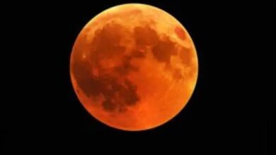 आज रात ‘ब्लड मून’ चमकेगा: कब, कैसे और क्यों देखें?