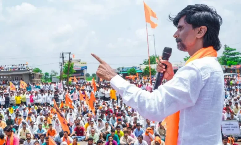 मराठा आंदोलन में सफलता — अनशन खत्म, छह मांगें मानी गईं