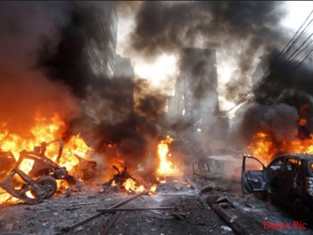 पेशावर में IED धमाका, 9 की मौत और 4 पुलिस जवान घायल, इलाके में सर्च ऑपरेशन जारी