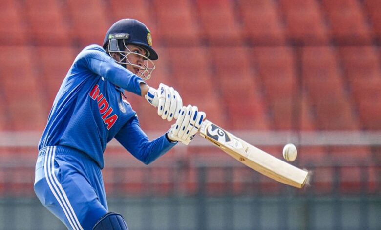 स्मृति मंधाना की चमक से रोशन हुआ भारतीय क्रिकेट, 28 साल पुराना रिकॉर्ड बना अतीत स्मृति मंधाना की चमक से रोशन हुआ भारतीय क्रिकेट, 28 साल पुराना रिकॉर्ड बना अतीत