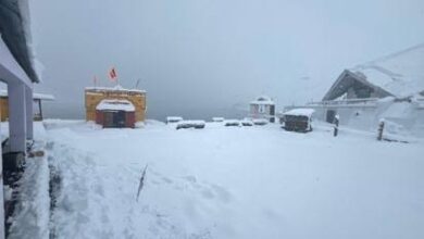 बर्फबारी के बीच हेमकुंड साहिब के कपाट बंद, अगले वर्ष खुलेंगे गर्मियों में