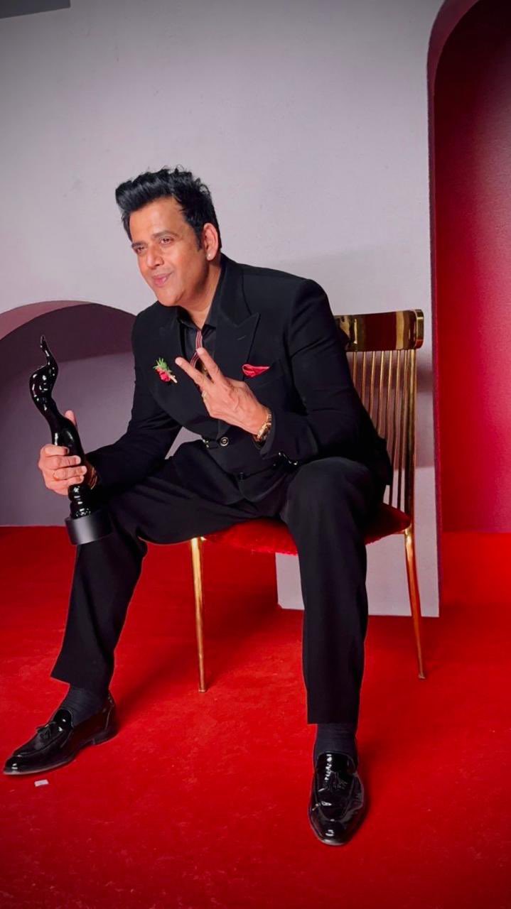 ‘लापता लेडीज’ के पुलिसवाले बने रवि किशन को मिला फिल्मफेयर अवॉर्ड, 33 साल बाद पूरी हुई ख्वाहिश