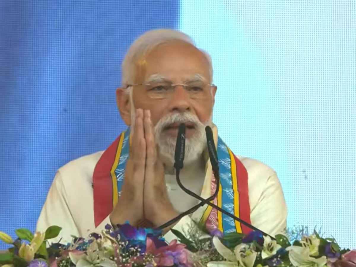 छत्तीसगढ़ स्थापना दिवस पर पीएम मोदी का संबोधन: “राज्य के विकास की नई गाथा लिखी जाएगी”, ₹14,260 करोड़ की परियोजनाओं की घोषणा