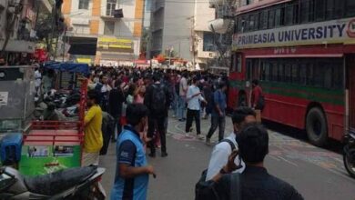 ढाका के पास 5.7 तीव्रता का भूकंप, कोलकाता समेत कई इलाकों में झटके, छह की मौत, दर्जनों घायल ढाका के पास 5.7 तीव्रता का भूकंप, कोलकाता समेत कई इलाकों में झटके, छह की मौत, दर्जनों घायल