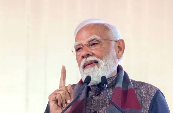 पीएम मोदी का देशवासियों से संवाद: 2025 के अंतिम ‘मन की बात’ में भविष्य की रूपरेखा पेश पीएम मोदी का देशवासियों से संवाद: 2025 के अंतिम ‘मन की बात’ में भविष्य की रूपरेखा पेश