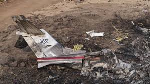 कोलंबिया में बड़ा हवाई हादसा: लैंडिंग से पहले विमान दुर्घटनाग्रस्त, 15 लोगों की मौत