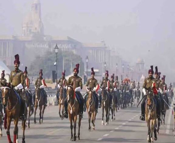 77वें गणतंत्र दिवस पर भारत की शक्ति का प्रदर्शन, राफेल-सुखोई की उड़ान और कड़ी सुरक्षा व्यवस्था 77वें गणतंत्र दिवस पर भारत की शक्ति का प्रदर्शन, राफेल-सुखोई की उड़ान और कड़ी सुरक्षा व्यवस्था
