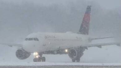 मौसम से लेकर मीडिया तक बड़ी खबरें: अमेरिका में उड़ानें रद्द, इंडिगो का फैसला, मार्क टली का निधन