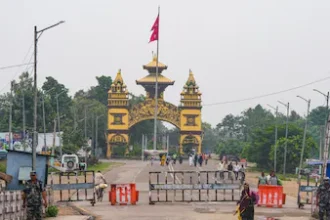 भारत से सामान ले जाना अब पड़ेगा महंगा! नेपाल ने ₹100 से ऊपर हर चीज़ पर लगाया कस्टम टैक्स, बॉर्डर पर बढ़ी सख्ती से मचा हड़कंप