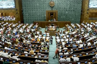 संसद में ऐतिहासिक बदलाव की तैयारी: लोकसभा सीटें बढ़ेंगी, महिलाओं को मिलेगा 33% कोटा