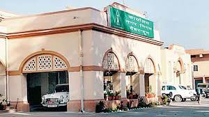 देहरादून में हंगामे से लेकर सख्त कार्रवाई तक: मेयर कुर्सी विवाद में गिरफ्तारी, ऑपरेशन प्रहार से 43 हजार लोगों की जांच