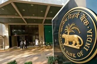 महंगाई और वैश्विक संकट के बीच RBI सतर्क, रेपो रेट में नहीं किया बदलाव, विदेशी पूंजी लाने पर जोर