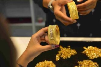 Gold Price Today: सोने के दाम में फिर बदलाव, जानें 18K, 22K और 24K गोल्ड के ताज़ा रेट